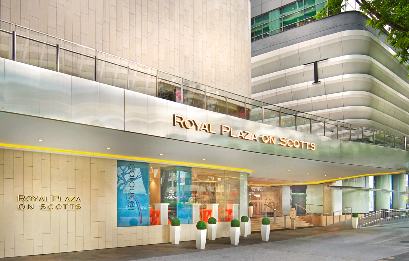 Royal Plaza on Scotts