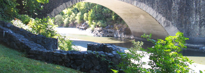 Local Attractions:
Benbow Inn
in Garberville