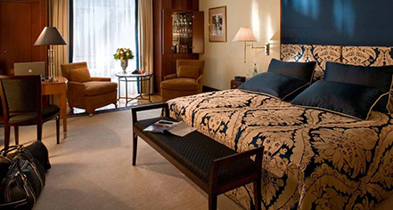 Accommodations:
Hotel Adlon Kempinski
in Berlin