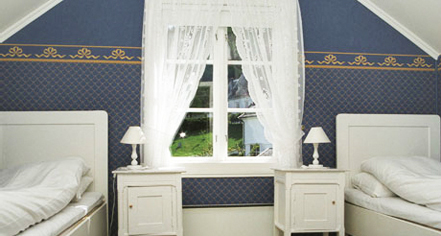 Accommodations:
Utne Hotel
in Utne
