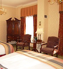 Accommodations:
Hawthorne Hotel
in Salem