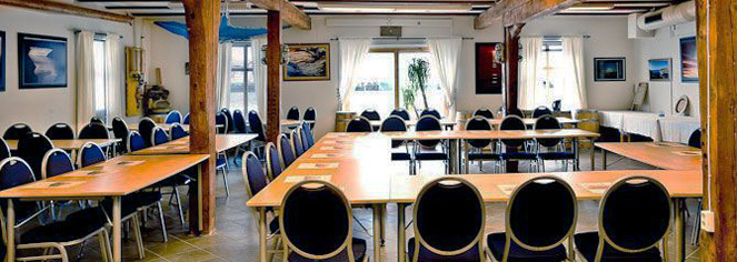Meetings at
Knutholmen Hotell
in Kalvag