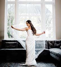 Weddings:
The Queensbury Hotel
in Glens Falls