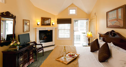 Accommodations:
Crowne Pointe Historic Inn
in Provincetown