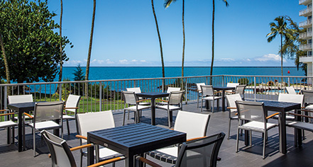 Dining at
Grand Naniloa Hotel Hilo, a DoubleTree by Hilton
in Hilo