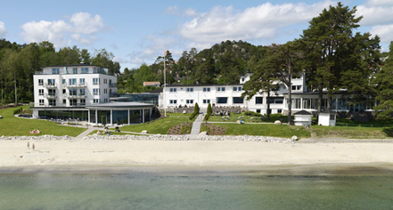 Strand Hotel Fevik
in Fevik