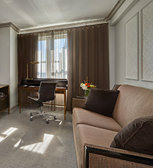 Hotel Phillips Kansas City, Curio Collection by Hilton
in Kansas City