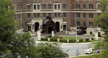 Events at
The Raphael Hotel
in Kansas City