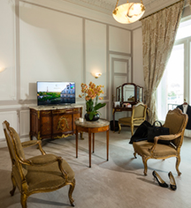 Event Calendar:
Hotel Regina Louvre
in Paris