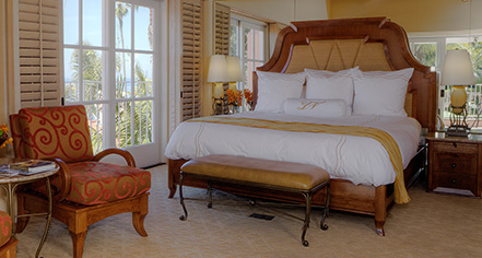 Accommodations:
La Valencia Hotel
in La Jolla/San Diego