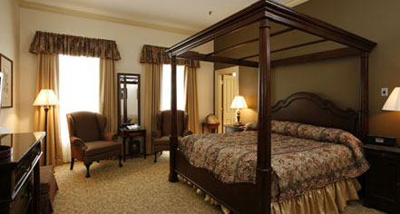 Accommodations:
River Street Inn
in Savannah