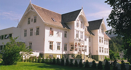Gloppen Hotell
in Sandane