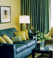 Local Attractions:
Chase Park Plaza
in St. Louis