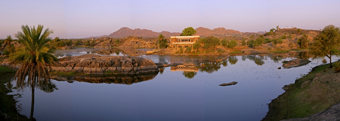 Local Attractions:
Fort Seengh Sagar
in Deogarh