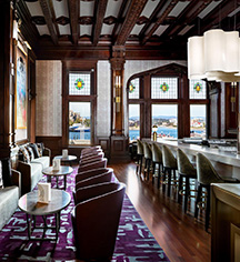 Dining at
Fairmont Empress
in Victoria