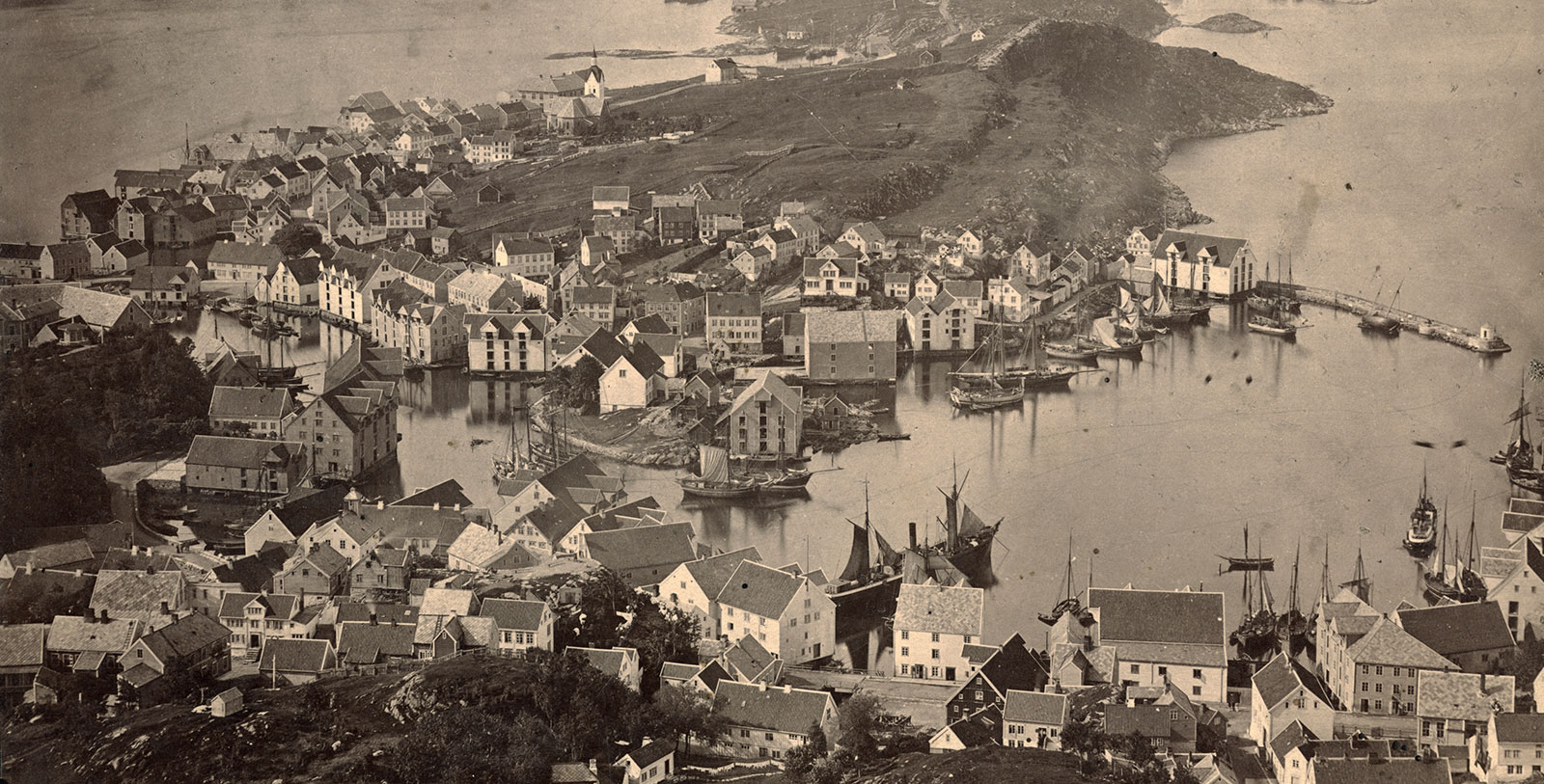 Historic Image of Alesund, Hotel Brosundet, Alesund, Norway, 1904, Member of Historic Hotels Worldwide, Discover