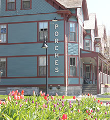 Event Calendar:
The Porches Inn
in North Adams