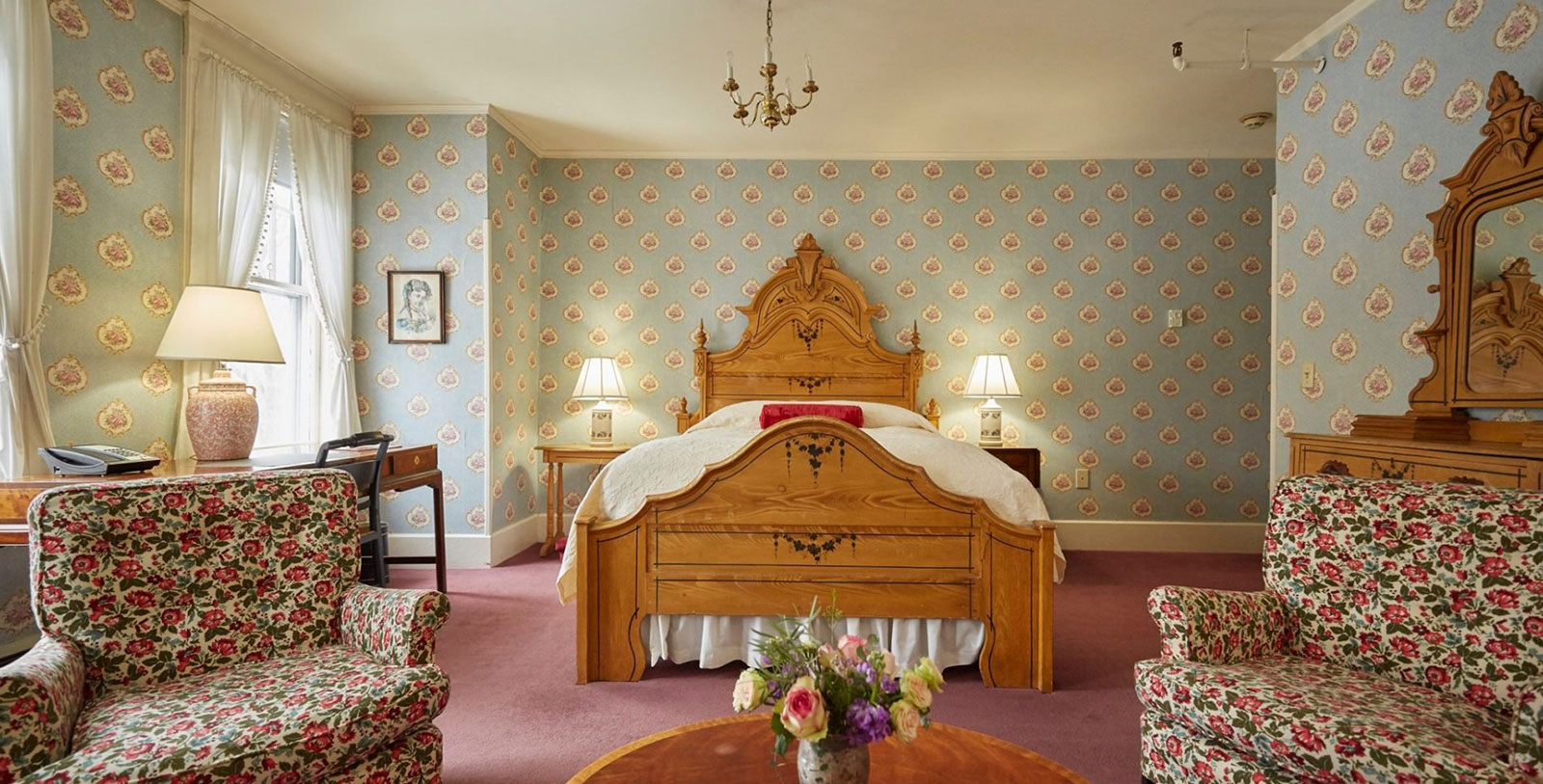 Image of Guestroom at The Red Lion Inn, 1773, Member of Historic Hotels of America, in Stockbridge, Massachusetts, Accommodations