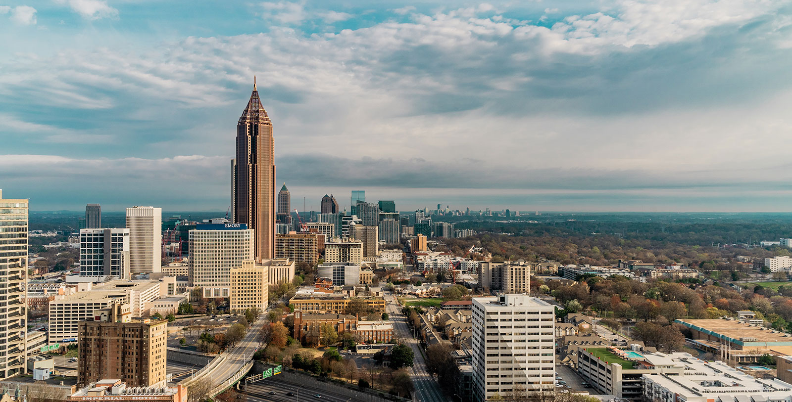 Discover the exciting attractions along Peachtree Road in Atlanta’s Midtown district.