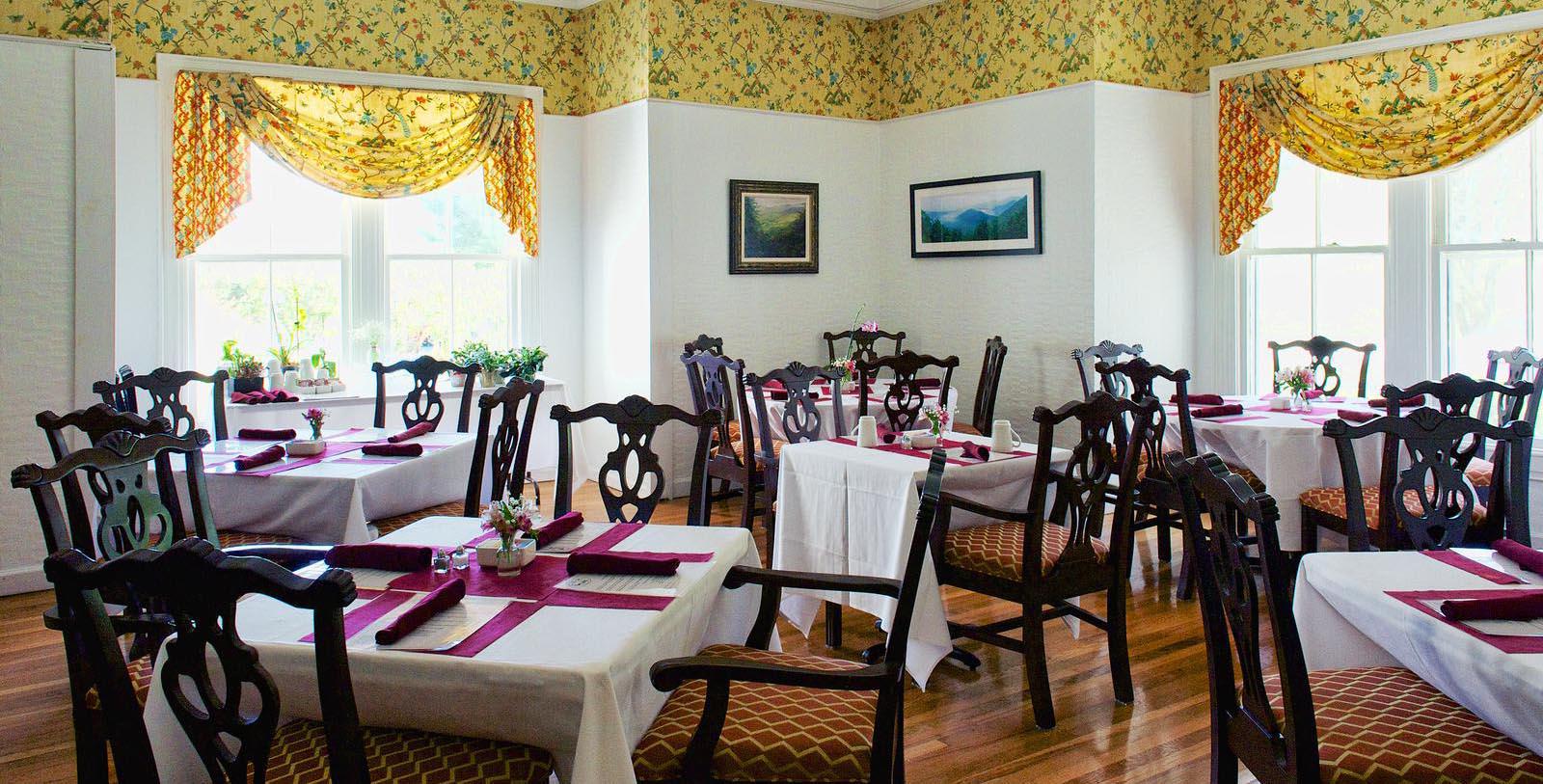 Image of Chestnut Grille restaurant at Green Park Inn, 1891, Member of Historic Hotels of America, in Blowing Rock, North Carolina, Taste