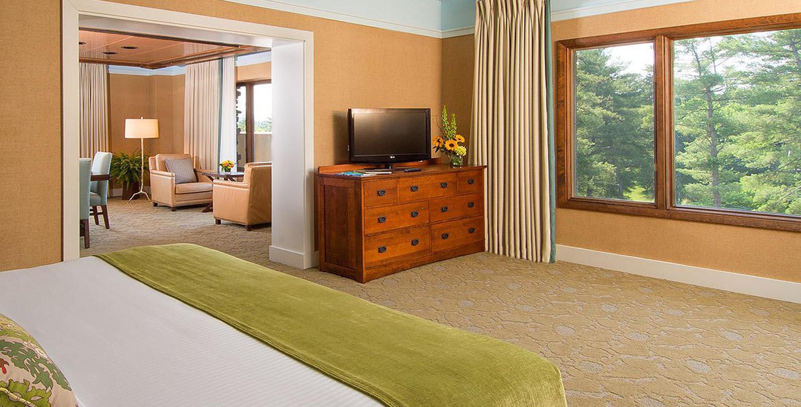 Image of Guestroom at The Omni Grove Park Inn, 1913, Member of Historic Hotels of America, in Asheville, North Carolina, Location Map