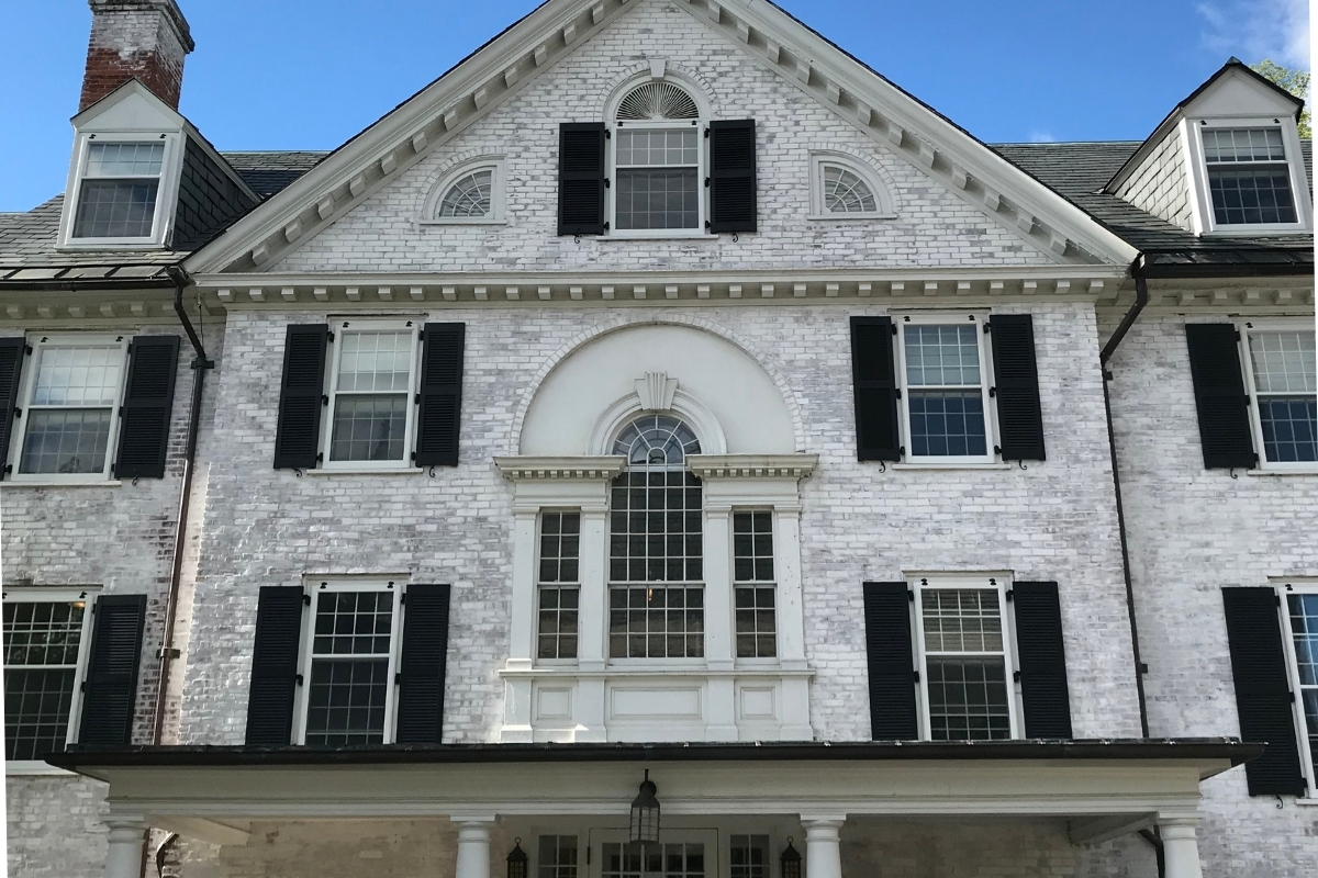 Image of Exterior Inn on Boltwood, in Amherst, Massachussetts, 1926, Member of Historic Hotels of America, Special Offers, Discounted Rates, Families, Romantic Escape, Honeymoons, Anniversaries, Reunions