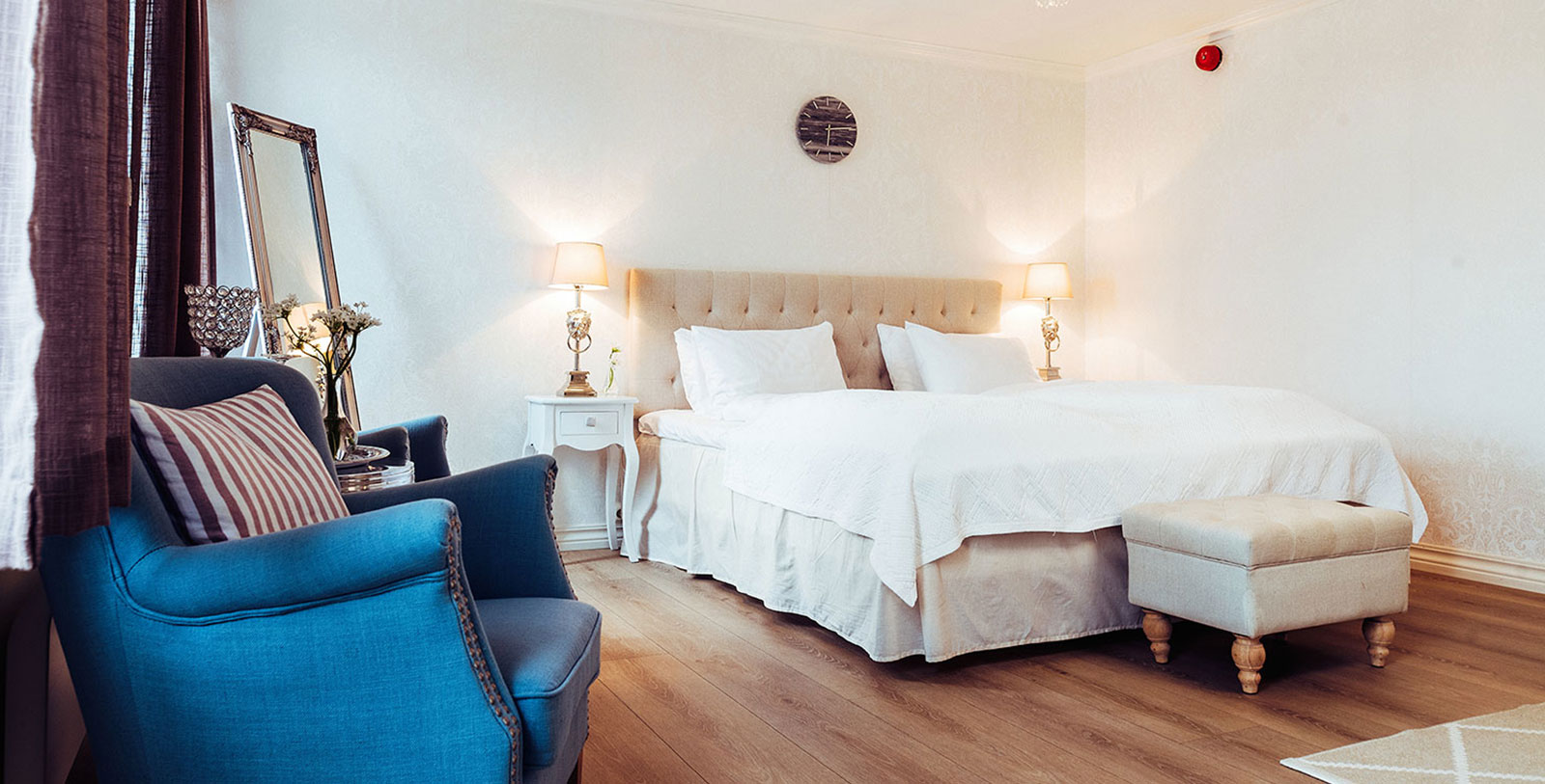 Image of guestroom Bekkjarvik Gjestgiveri, 1700s, Member of Historic Hotels Worldwide, in Norway, Accommodations