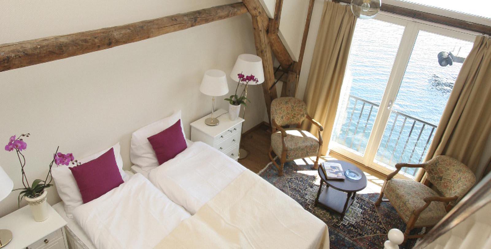 Image of guestroom Bekkjarvik Gjestgiveri, 1700s, Member of Historic Hotels Worldwide, in Norway, Location Map