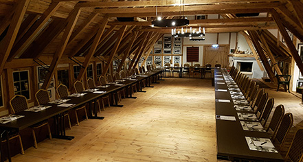 Meetings at
Bekkjarvik Gjestgiveri
in Bekkjarvik