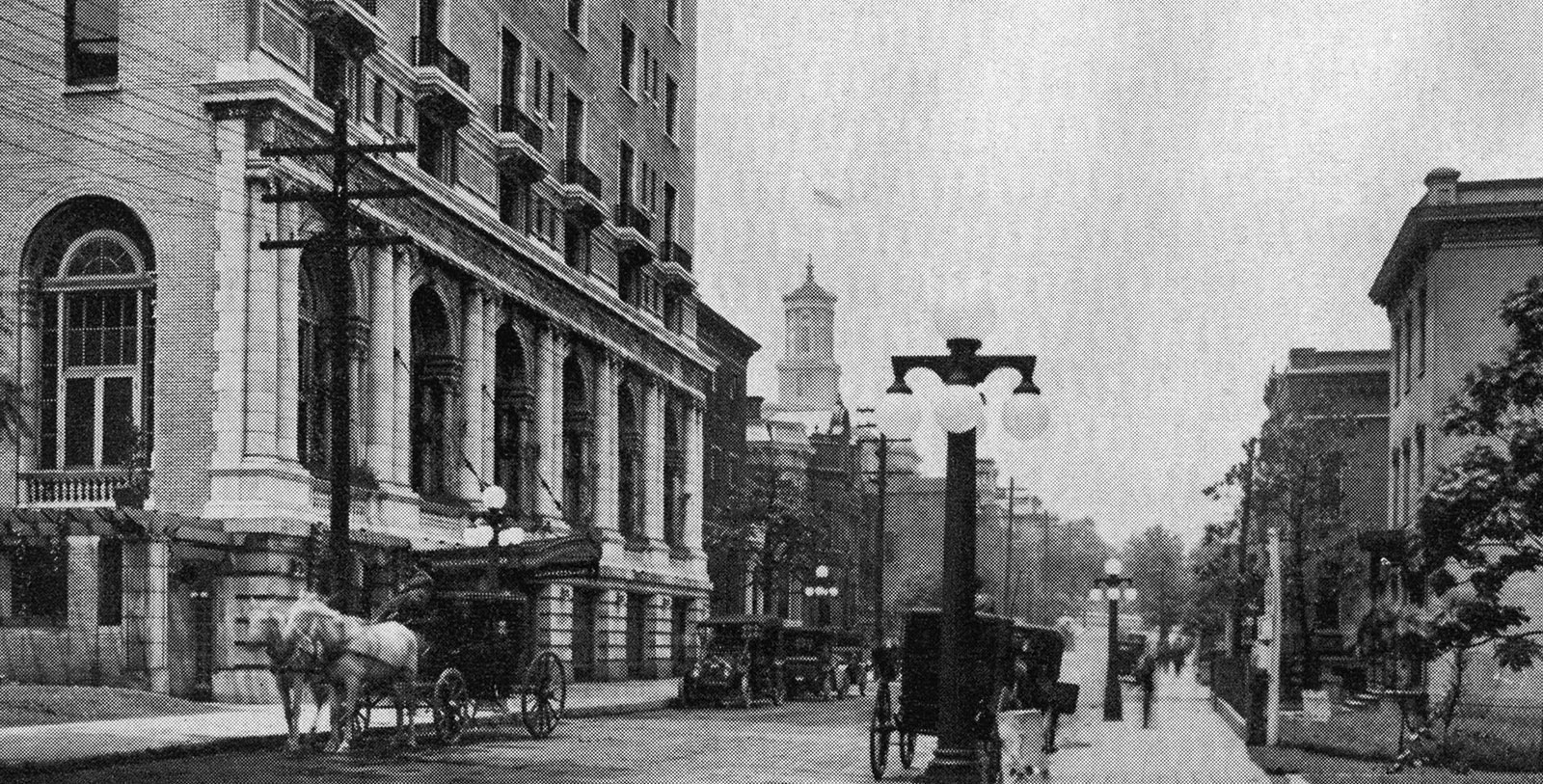 Historical Image of Exterior with Street View, The Hermitage Hotel, 1910, Member of Historic Hotels of America, in Nashville, Tennessee, History.