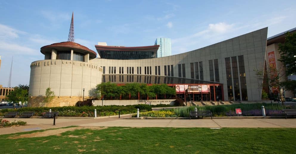 Explore the Country Music Hall of Fame and Museum, Musicians Hall of Fame and Museum, and a long line of other music halls and exhibits in the city’s downtown music district.