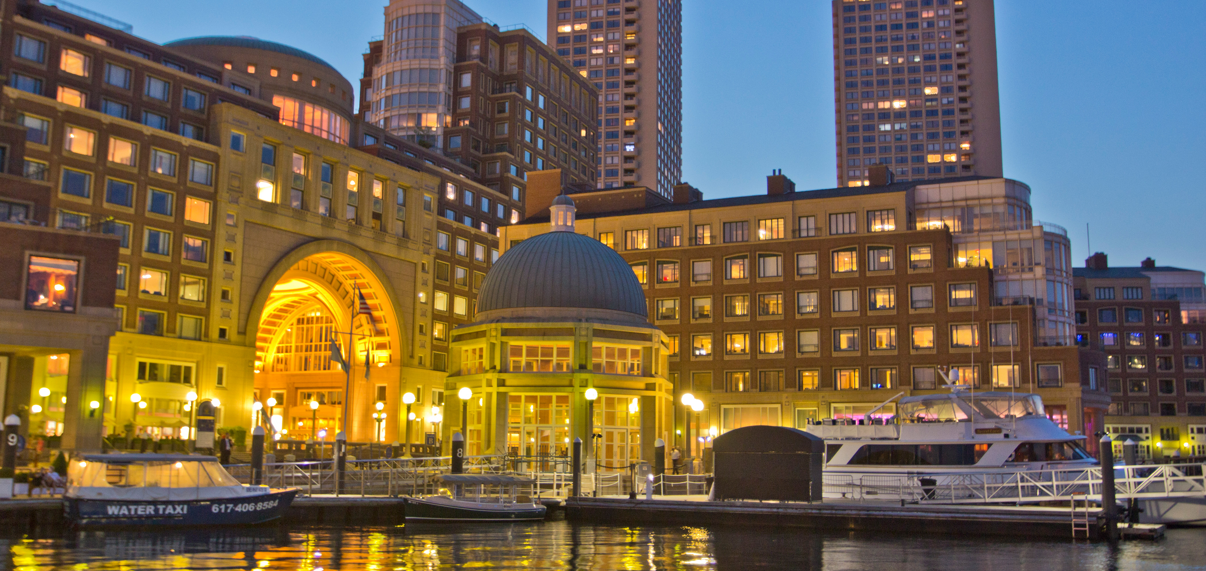 hotel in boston harbor