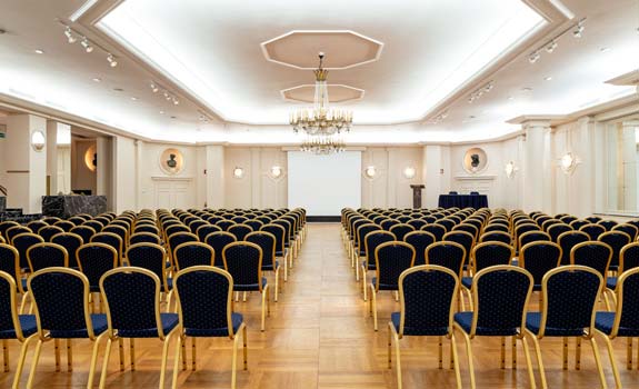 Hotel Metropole
- Activities