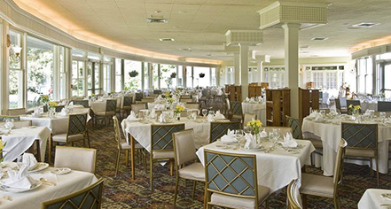 Dining at
Basin Harbor
in Vergennes