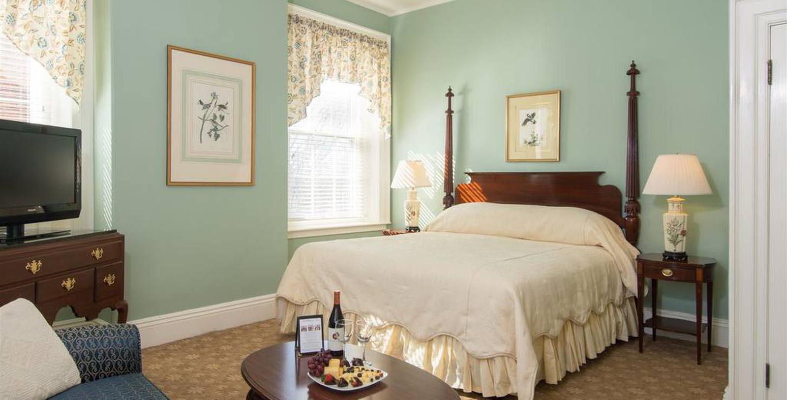 Image of Guestroom at The Middlebury Inn, 1827, Member of Historic Hotels of America, in Middlebury, Vermont, Location Map