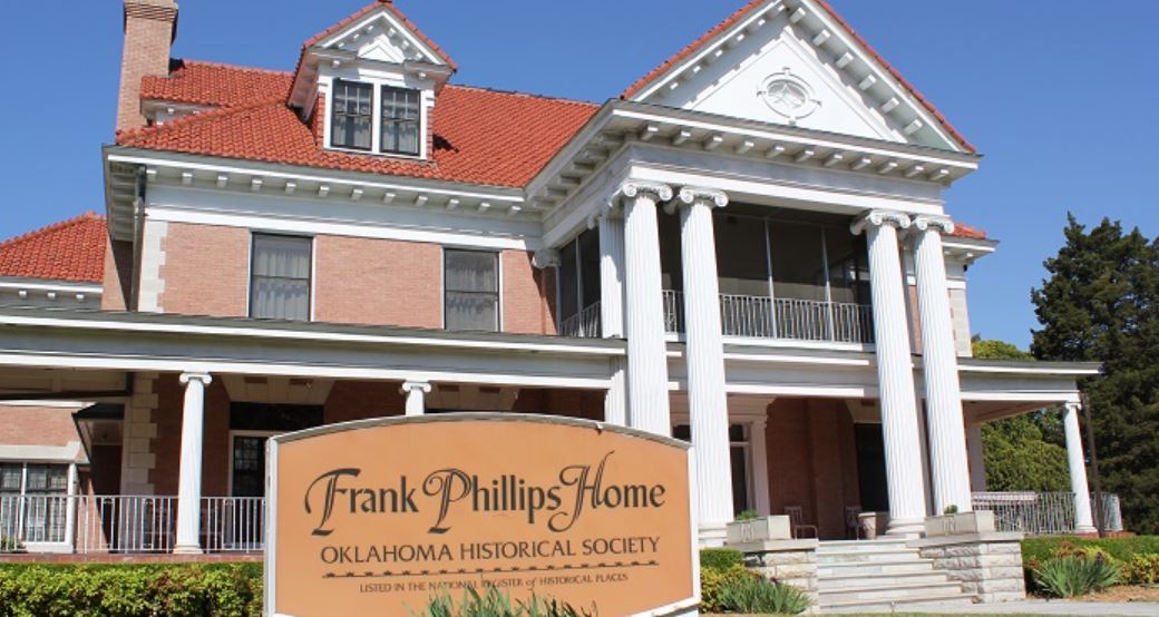 Explore the Frank Phillips Home, the Neoclassical home of one of Oklahoma’s original oil men.