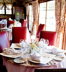 Dining at
Antrim 1844
in Taneytown
