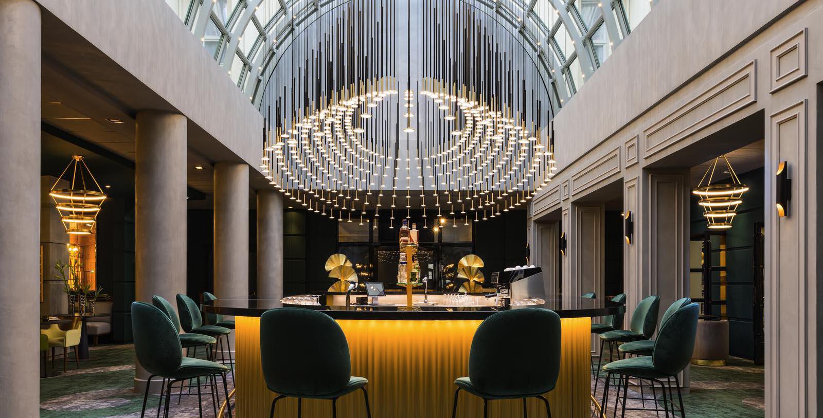 Image of Dining Area Hôtel Le Louis Versailles Château - MGallery by Sofitel, 1854, Member of Historic Hotels Worldwide, in Versailles, France, Taste