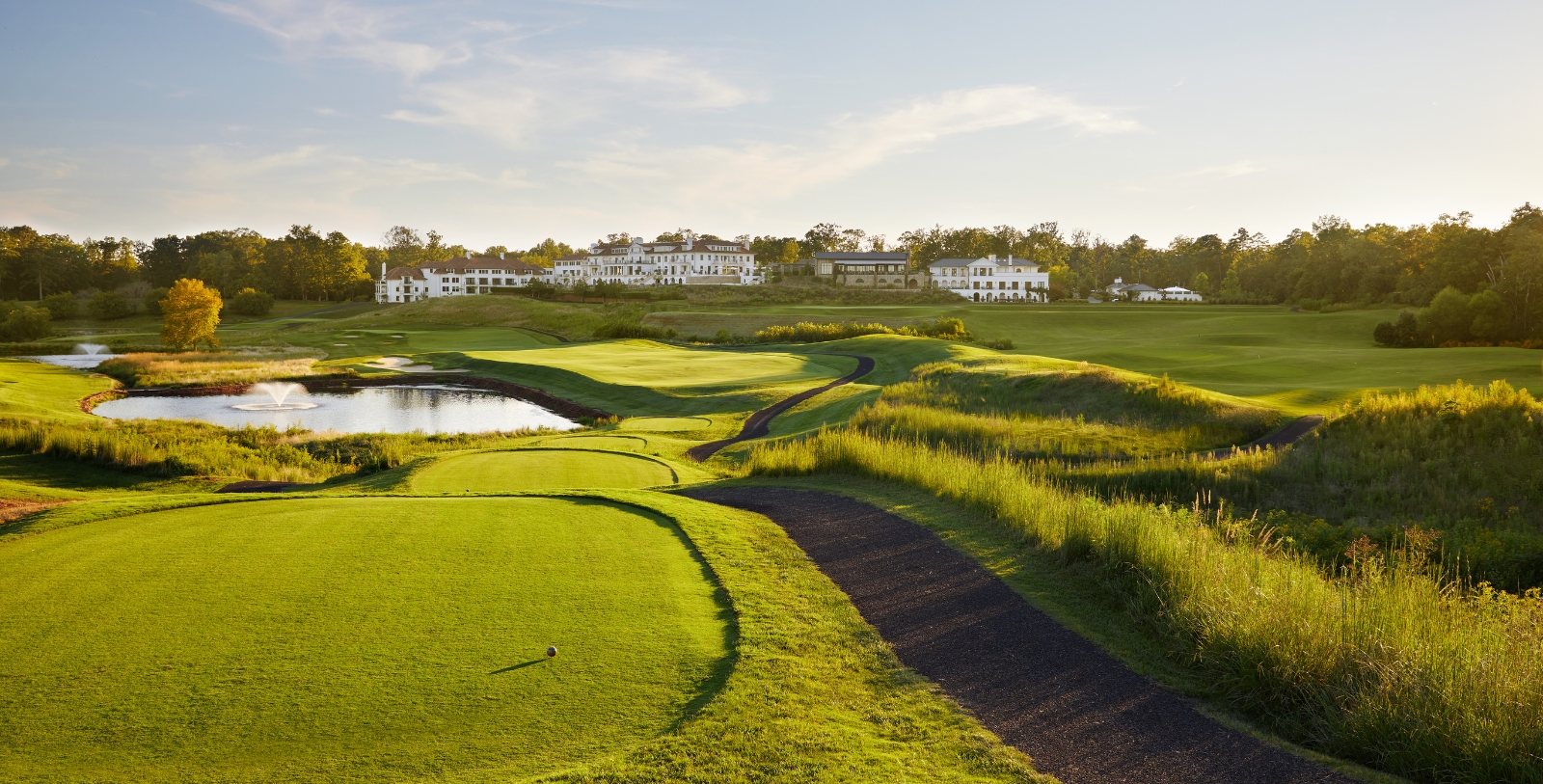 Experience Full Cry, a top-ranked designer golf course with sweeping views of the Blue Ridge Mountains.