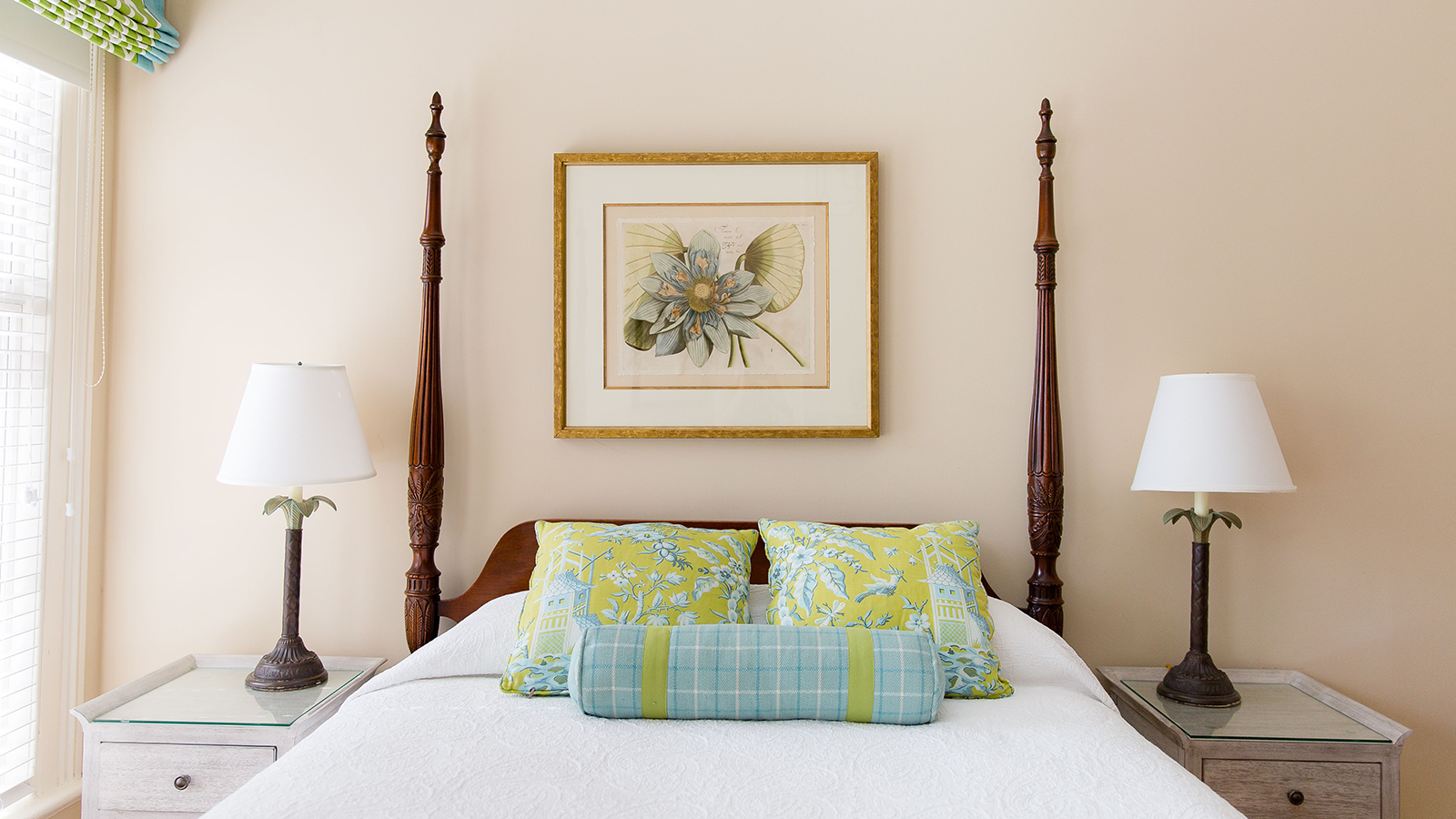 Image of Friends Dining at Restaurant, Kings Courtyard Inn in Charleston, South Carolina, 1853, Member of Historic Hotels of America, Hot Deals