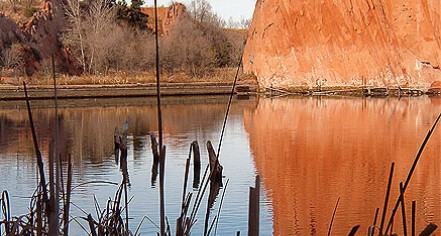 Activities:
The Cliff House at Pikes Peak
in Manitou Springs