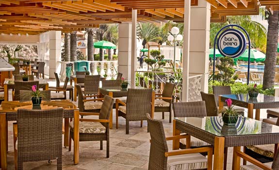 Royal Palm Plaza Resort Campinas
- Dining