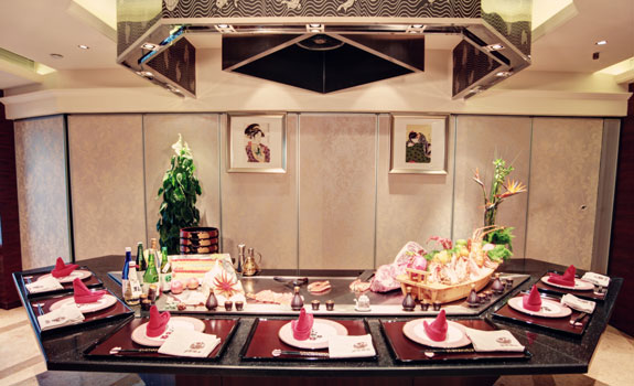 Jinjiang Hotel
- Dining
