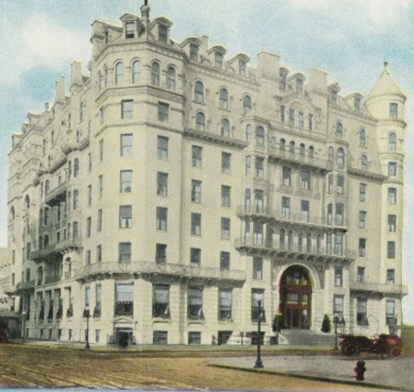 Historical Image of Street View as Shoreham Hotel, Sofitel Washington, D.C. Lafayette Square, 1927, Member of Historic Hotels of America, in Washington, D.C.