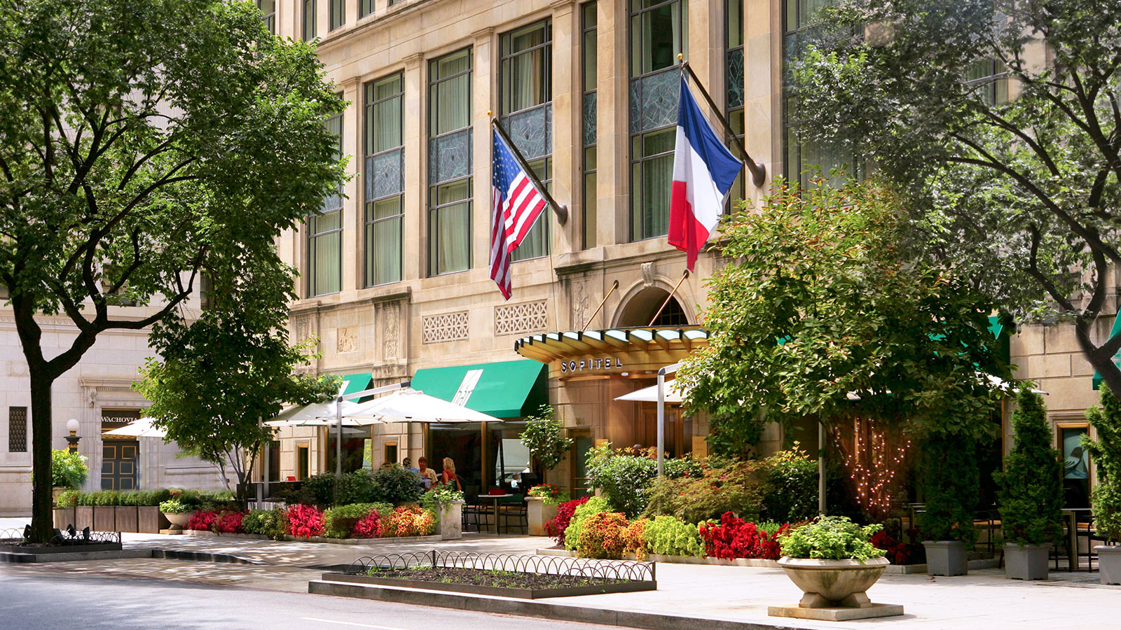 Luxury Hotel Suites DC | Sofitel Washington DC Lafayette Square