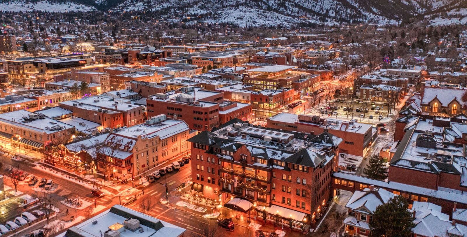 Discover the Pearl Street Mall, Rocky Mountain National Park, the Boulder Theater, and the Boulder Museum of Contemporary Art just steps away.