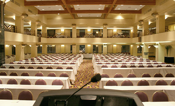 Atheneum Suite Hotel
- Activities