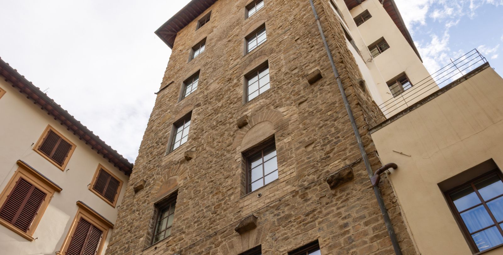 Donati Luxury Tower Suites