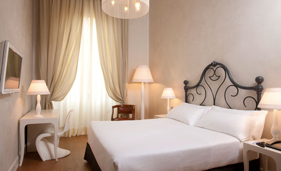 NH Collection Florence Porta Rossa
- Accommodations