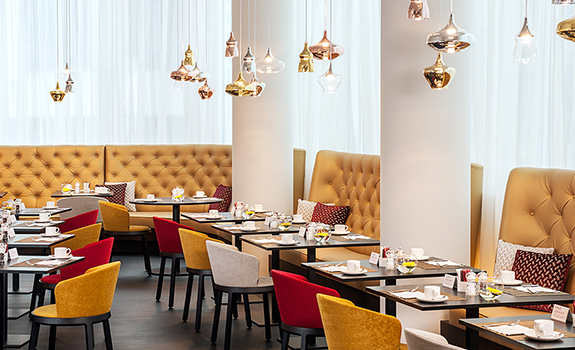 NH Collection Frankfurt City
- Dining